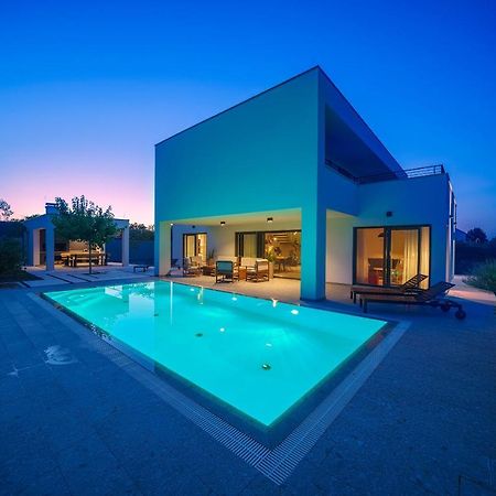 Villa O Водице Екстер'єр фото